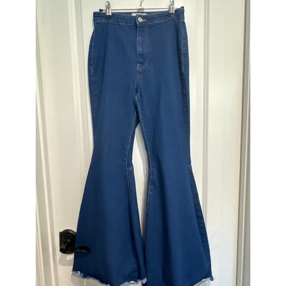 MSRP $128 FREE PEOPLE Marque Flare Jeans SIZE 27 | SAME DAY SHIP or NEXT DAY - Picture 5 of 10